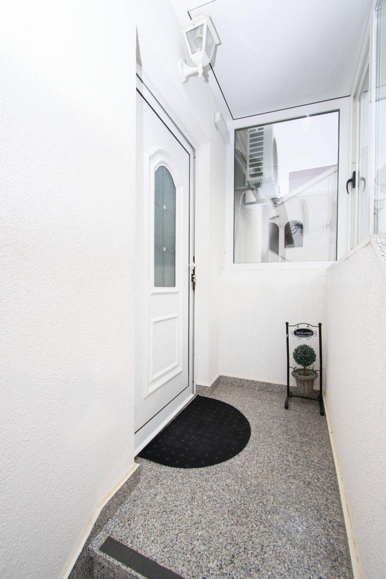 Apartment Meri Razanj With Sea View Exterior foto