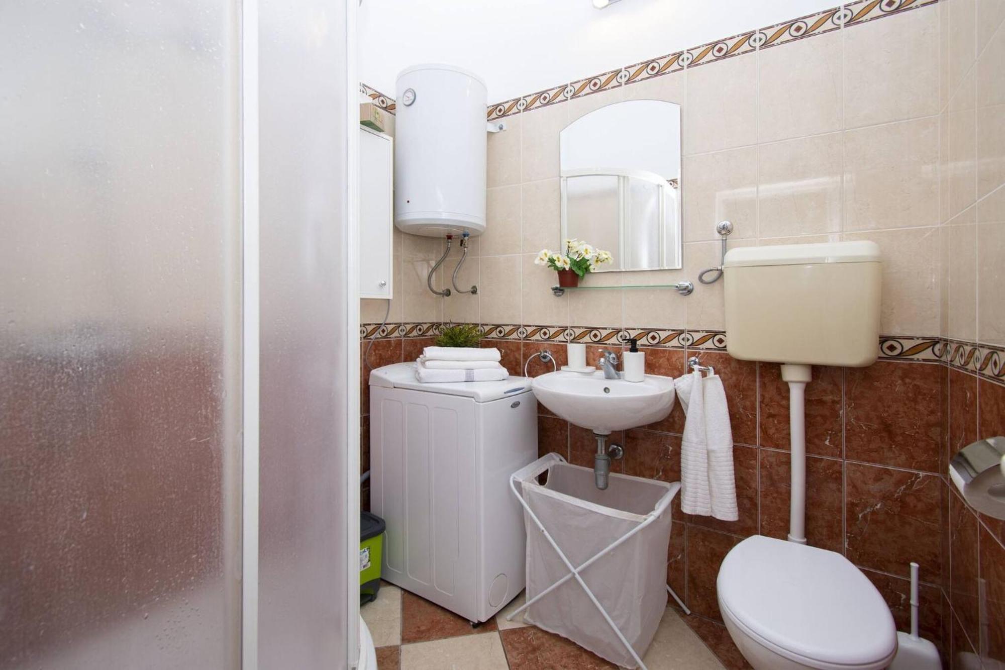 Apartment Meri Razanj With Sea View Exterior foto